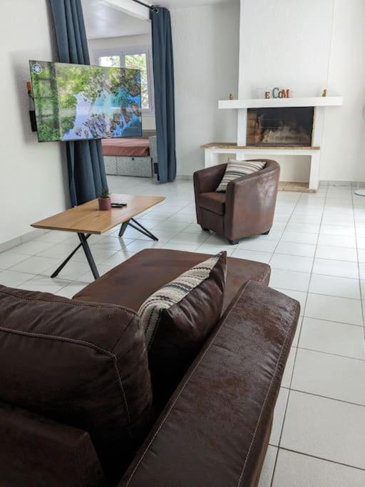 Maison Spacieuse Et Lumineuse 4 Personnes Lavilledieu  Extérieur photo